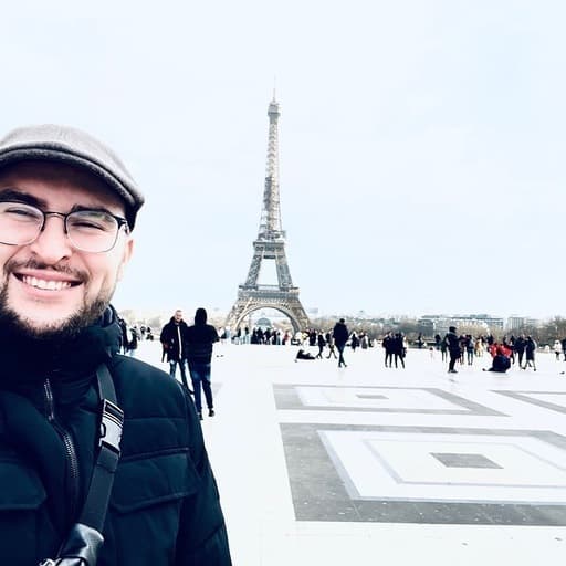 picture of employee Alex