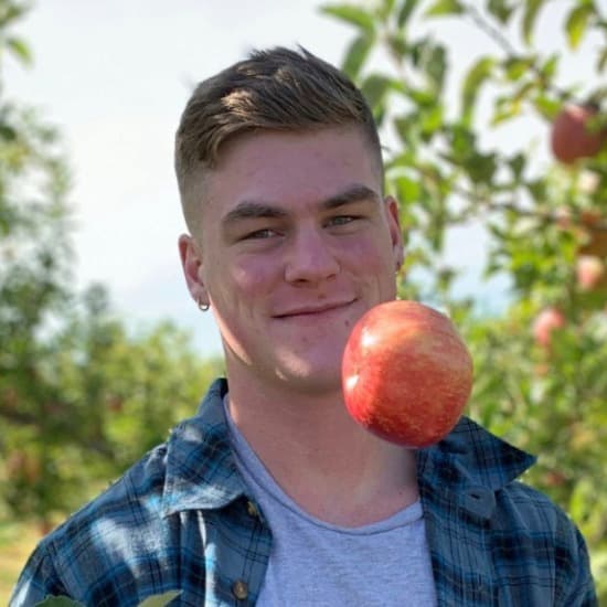 picture of employee Carson